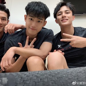 九游会-祁连猛虎队险胜滇池猛虎队，羽毛球联赛上演关键失误成转折！年轻人站出来了